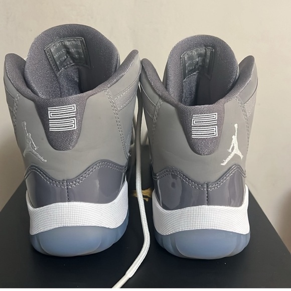 Jordan 11 cool grey kids size 3 new worn once - Picture 5 of 5